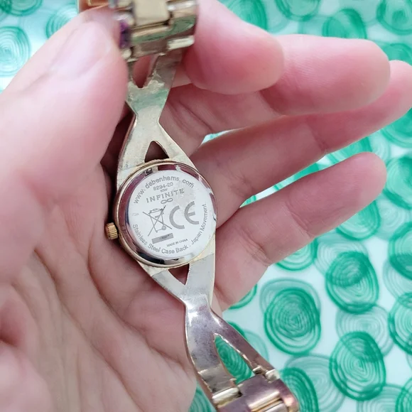 Debanham's Infinite Rhinestone Quartz Classic Watch - Picture 14 of 14